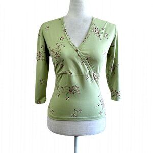 Pretty Good Vintage 90s Green Floral 3/4 Sleeve Top